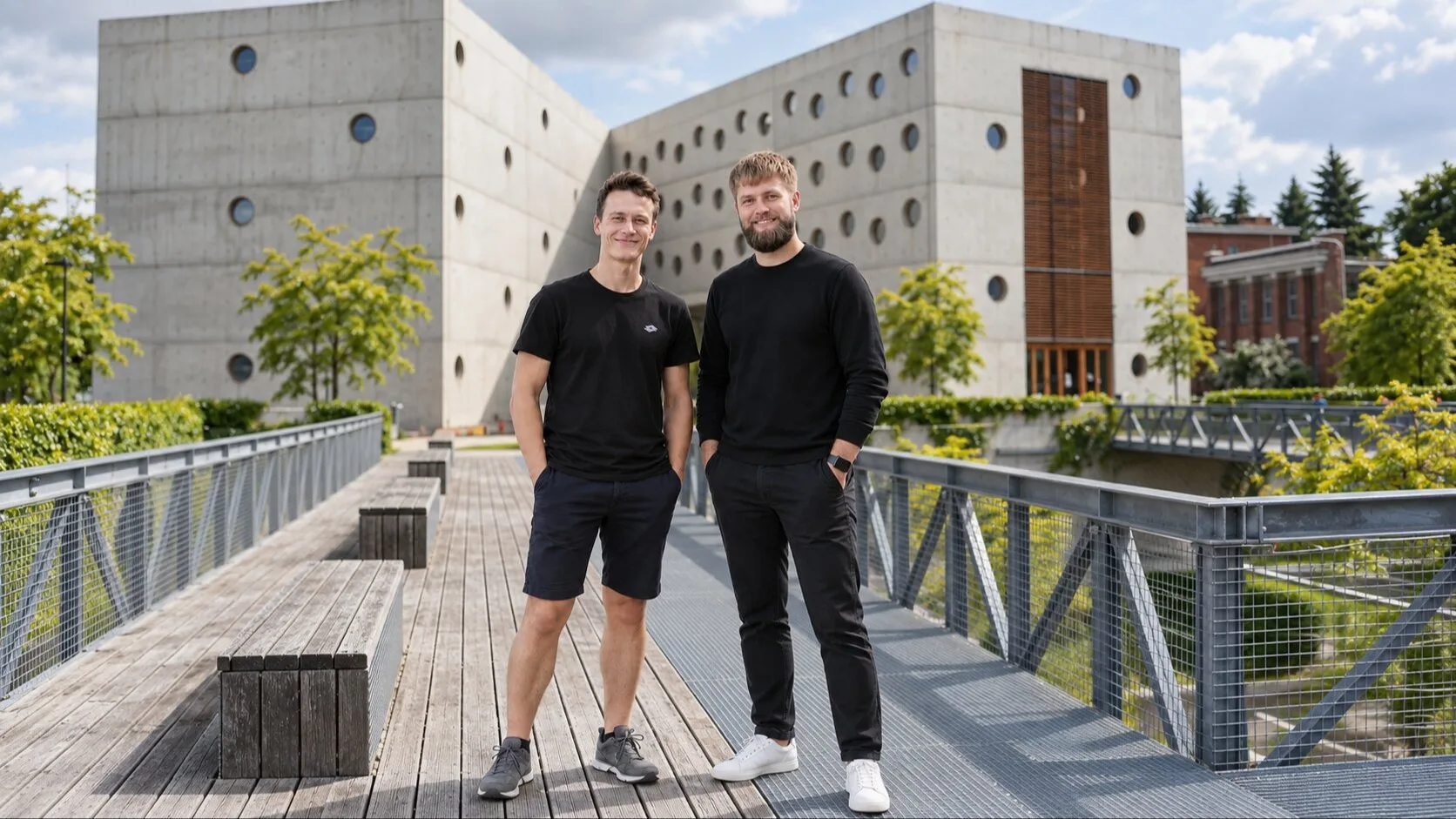 Zakladatelé Pavel a Tom